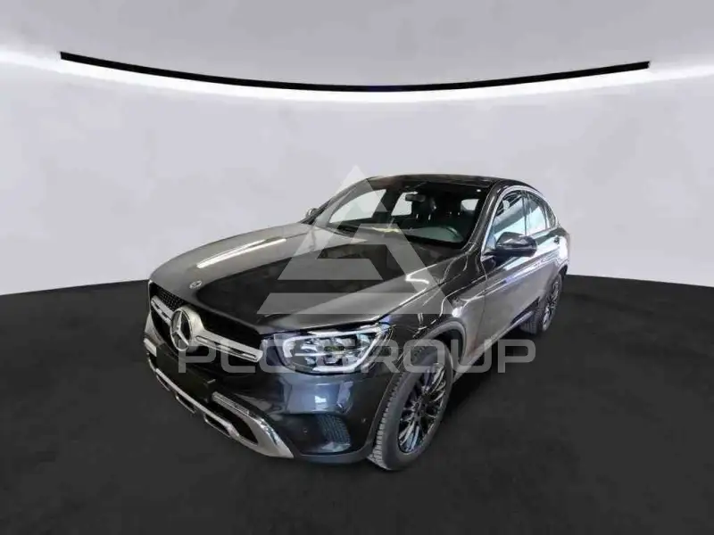 2022 Mercedes Benz GLC 400