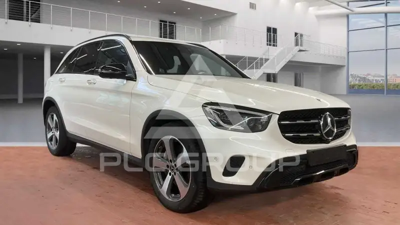 2022 Mercedes Benz GLC 400