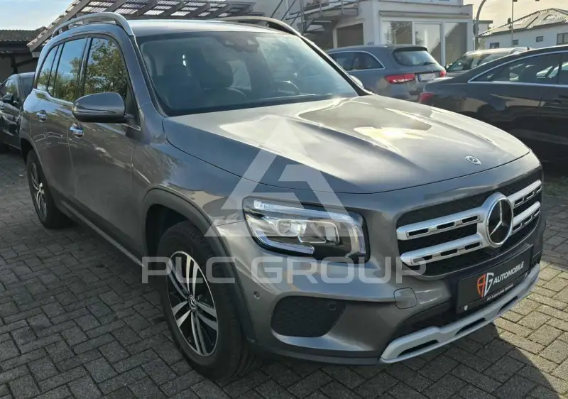 2022 Mercedes Benz GLB 220