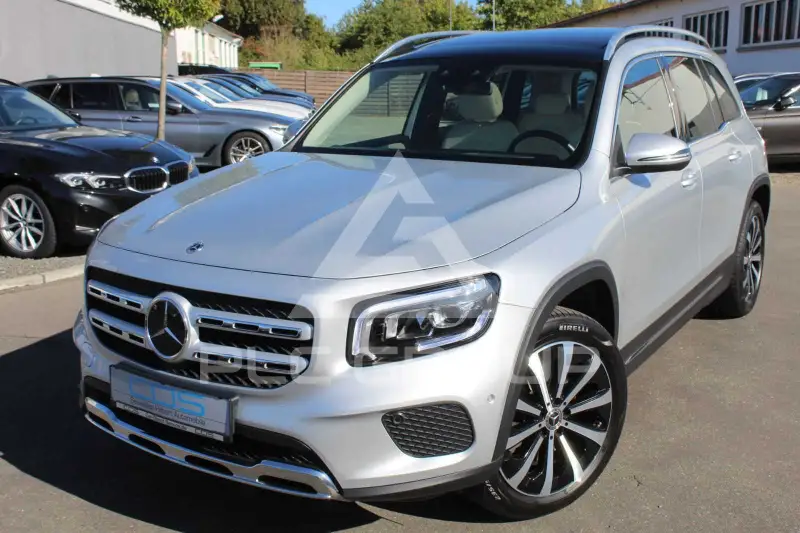 2022 Mercedes Benz GLB 220