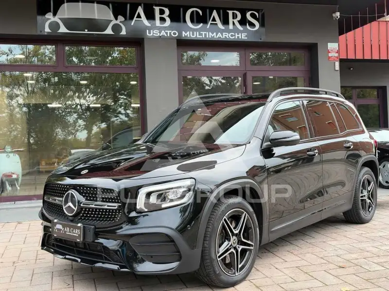 2022 Mercedes Benz GLB 220