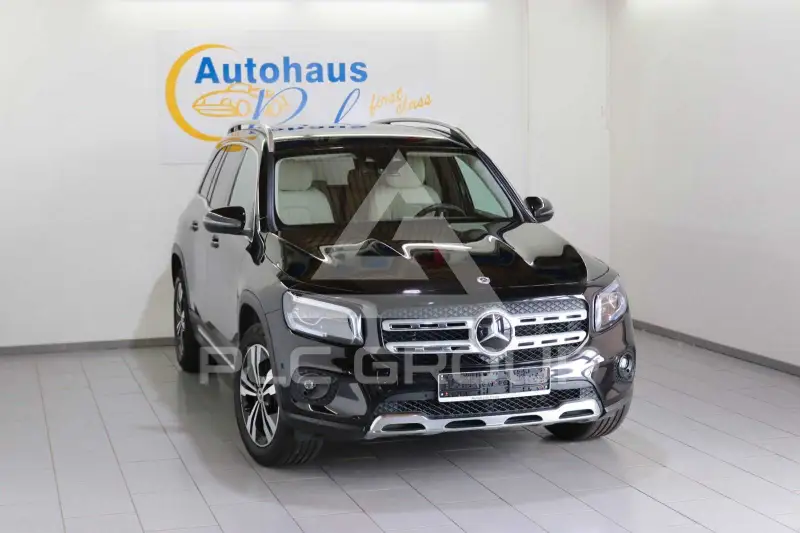 2022 Mercedes Benz GLB 220