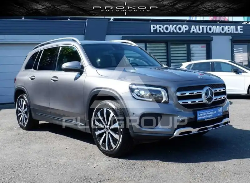 2022 Mercedes Benz GLB 220