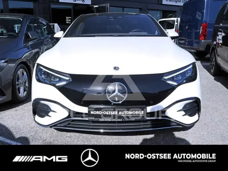 2022 Mercedes Benz EQE