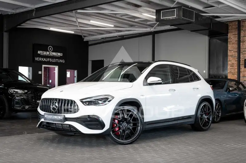 2022 Mercedes Benz GLA 45 AMG