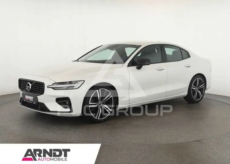 2022 Volvo S60