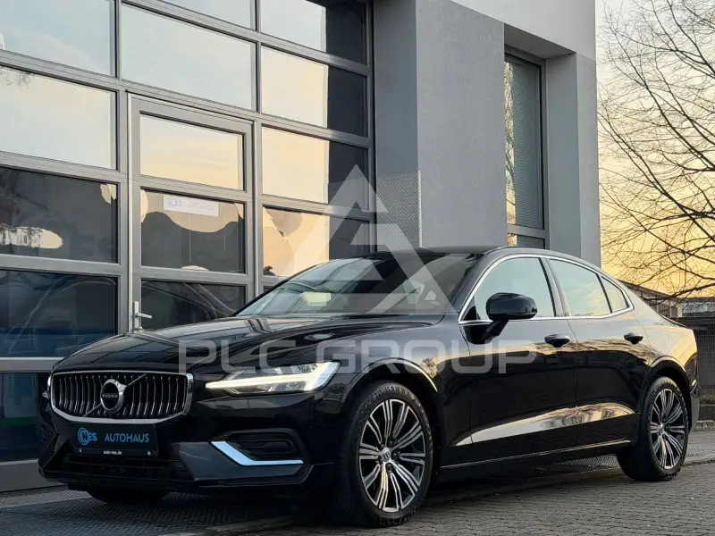 2022 Volvo S60