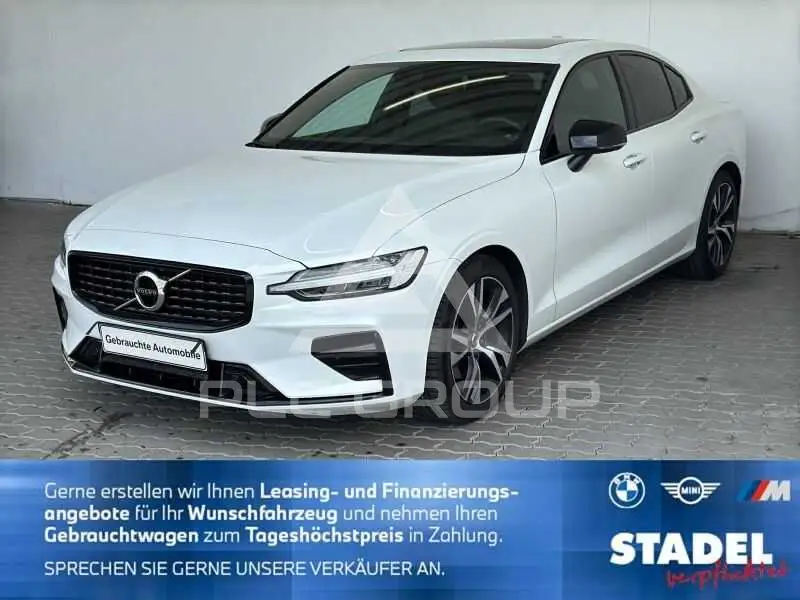 2022 Volvo S60