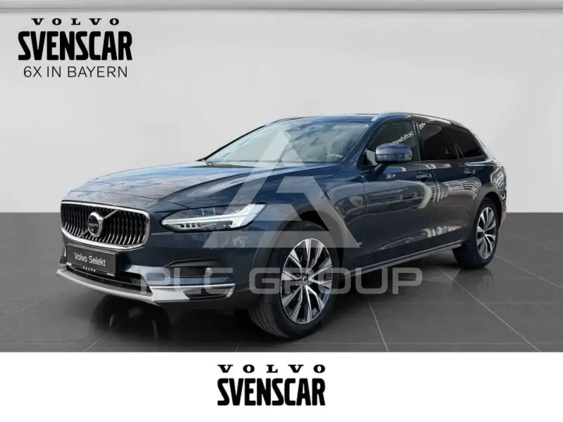 2022 Volvo V90