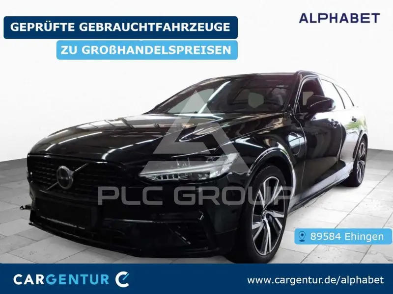 2022 Volvo V90