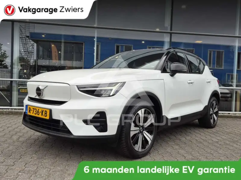 2022 Volvo XC40