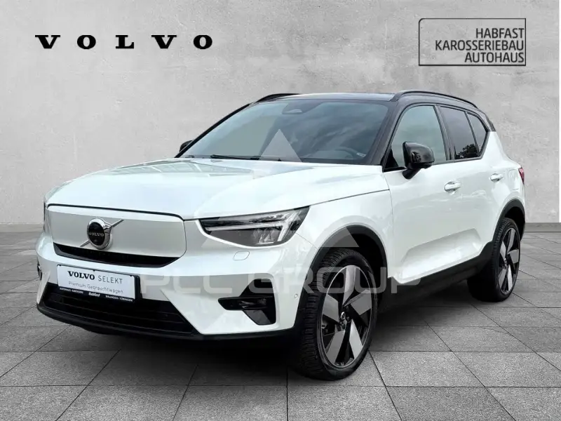 2022 Volvo XC40