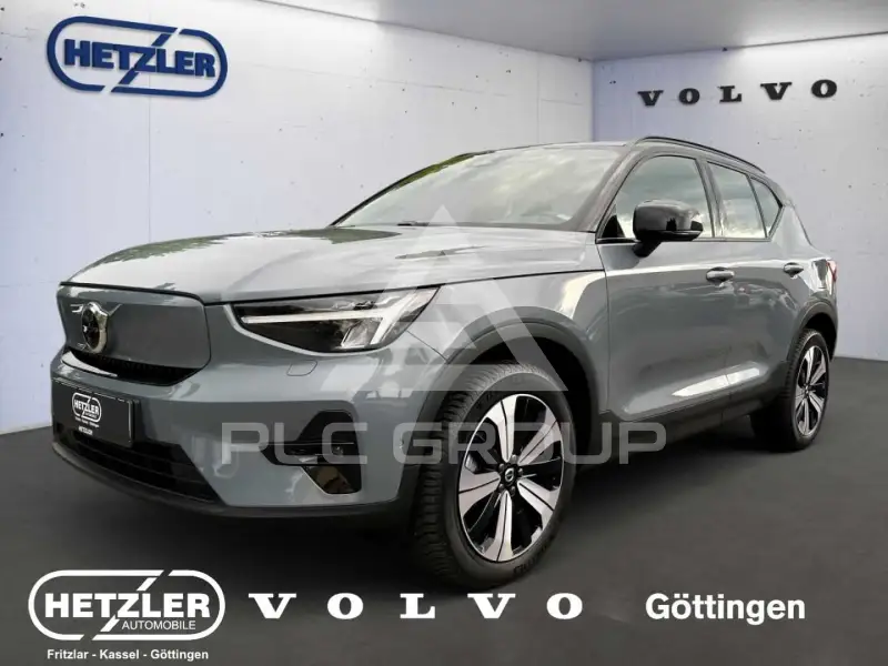 2022 Volvo XC40
