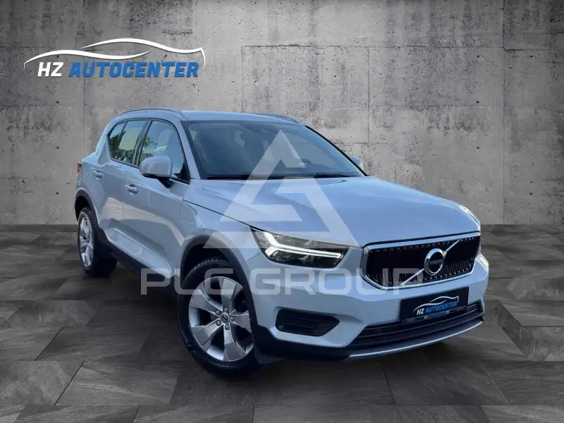2022 Volvo XC40