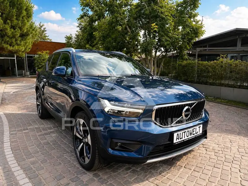 2022 Volvo XC40