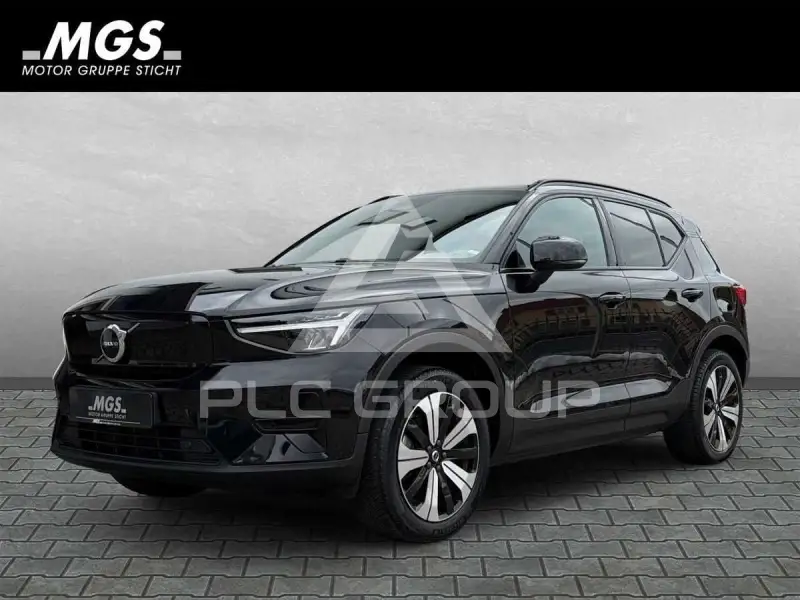 2022 Volvo XC40