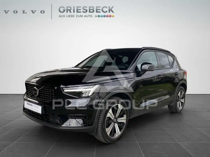 2022 Volvo XC40