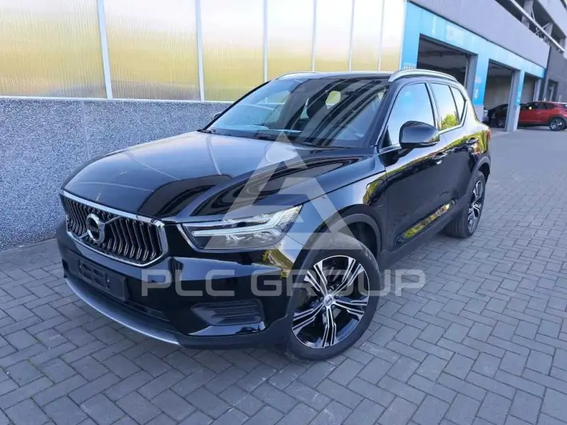 2022 Volvo XC40