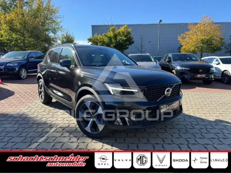 2022 Volvo XC40