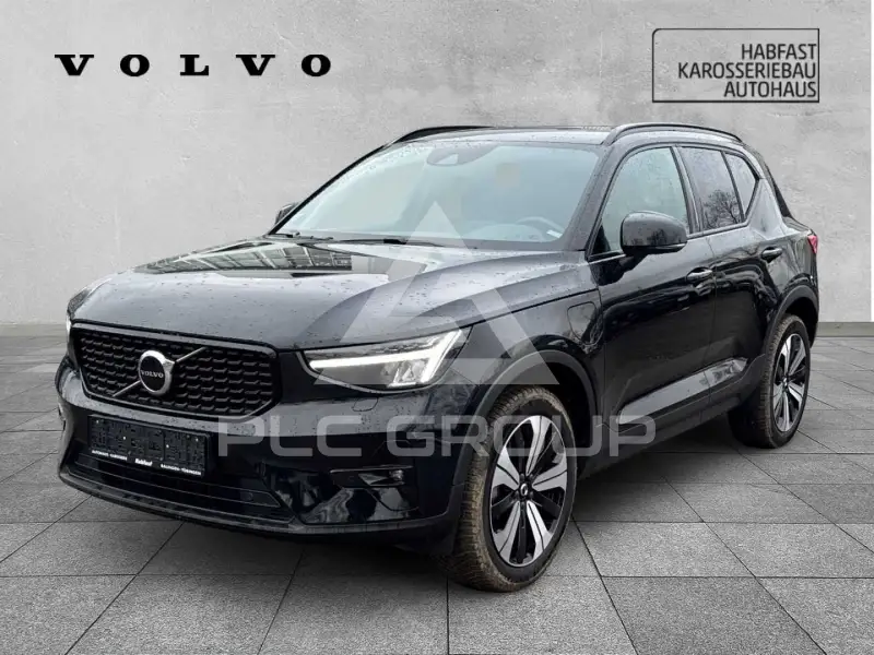 2022 Volvo XC40