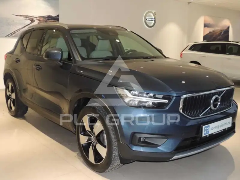 2022 Volvo XC40