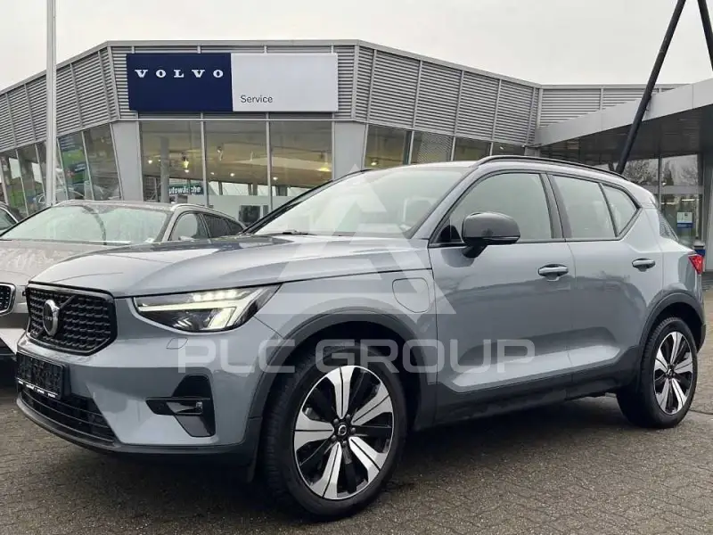 2022 Volvo XC40