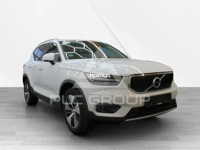 2022 Volvo XC40