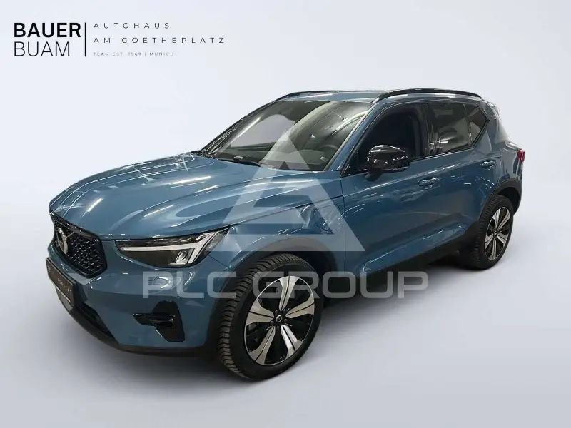 2022 Volvo XC40