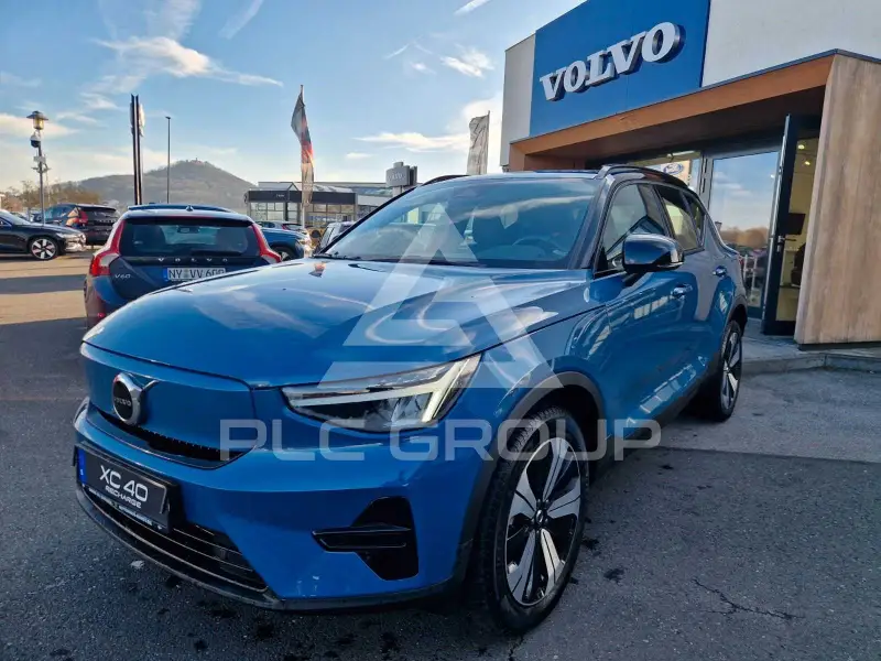2022 Volvo XC40