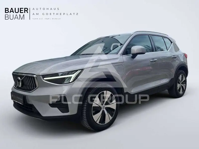 2022 Volvo XC40