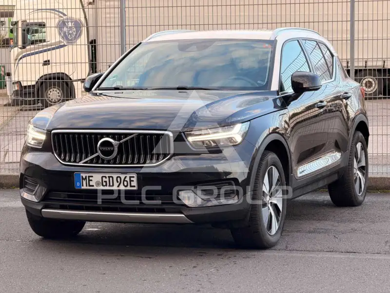 2022 Volvo XC40