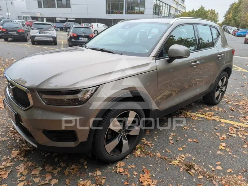 2022 Volvo XC40