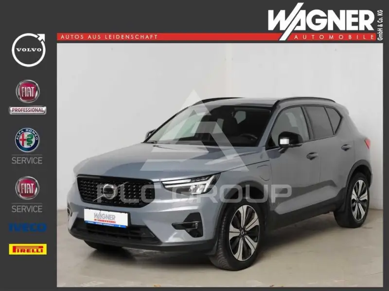2022 Volvo XC40