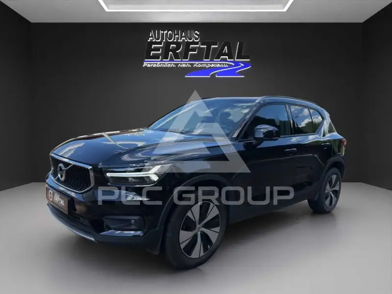 2022 Volvo XC40