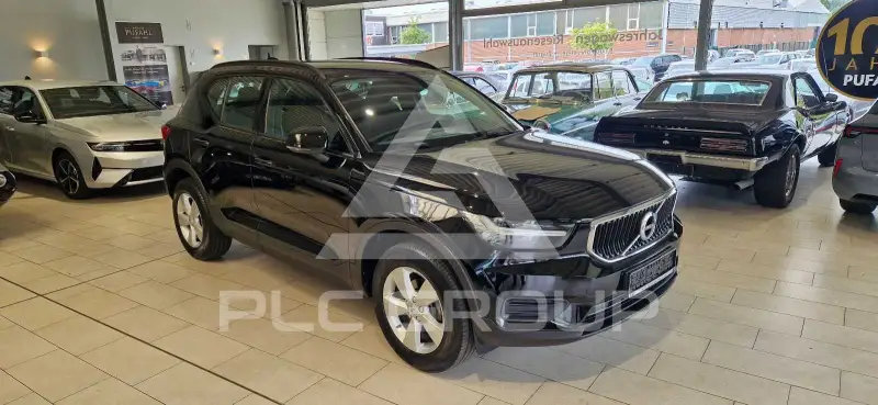 2022 Volvo XC40