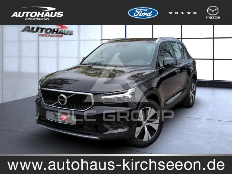 2022 Volvo XC40