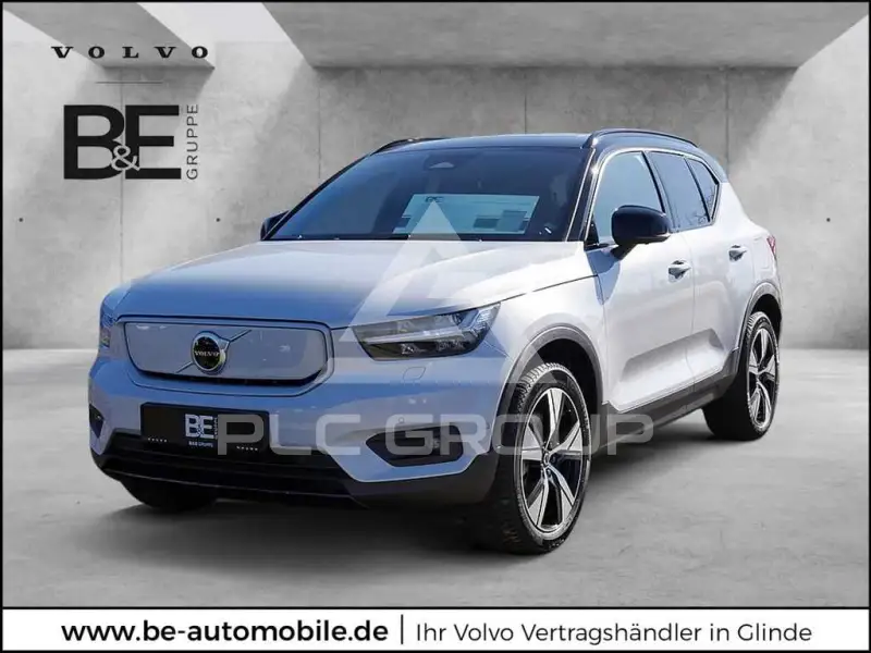 2022 Volvo XC40