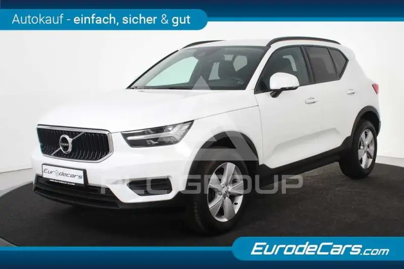 2022 Volvo XC40