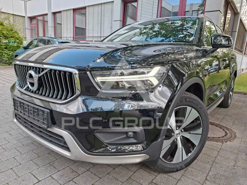 2022 Volvo XC40