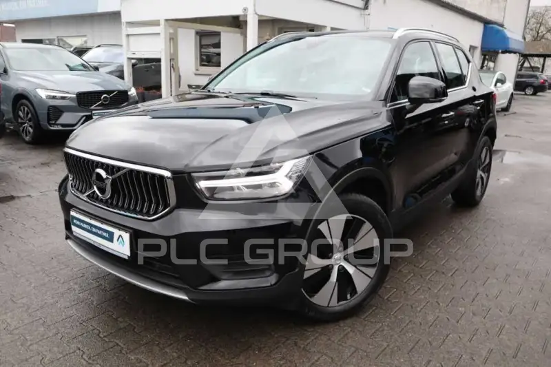 2022 Volvo XC40