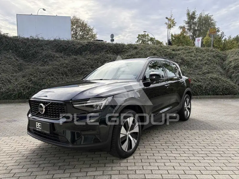 2022 Volvo XC40