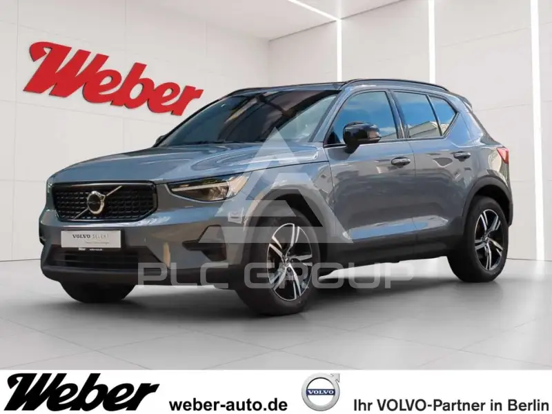 2022 Volvo XC40