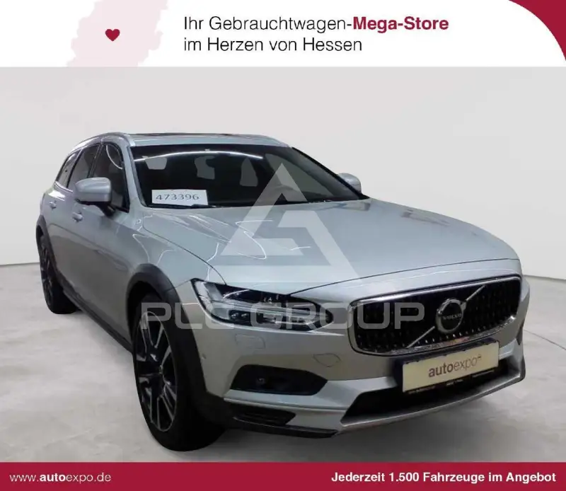 2022 Volvo V90
