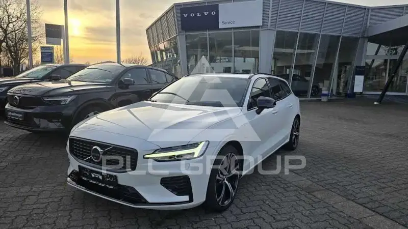 2022 Volvo V60