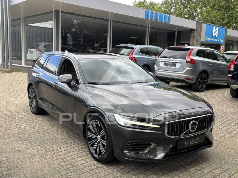 2022 Volvo V60