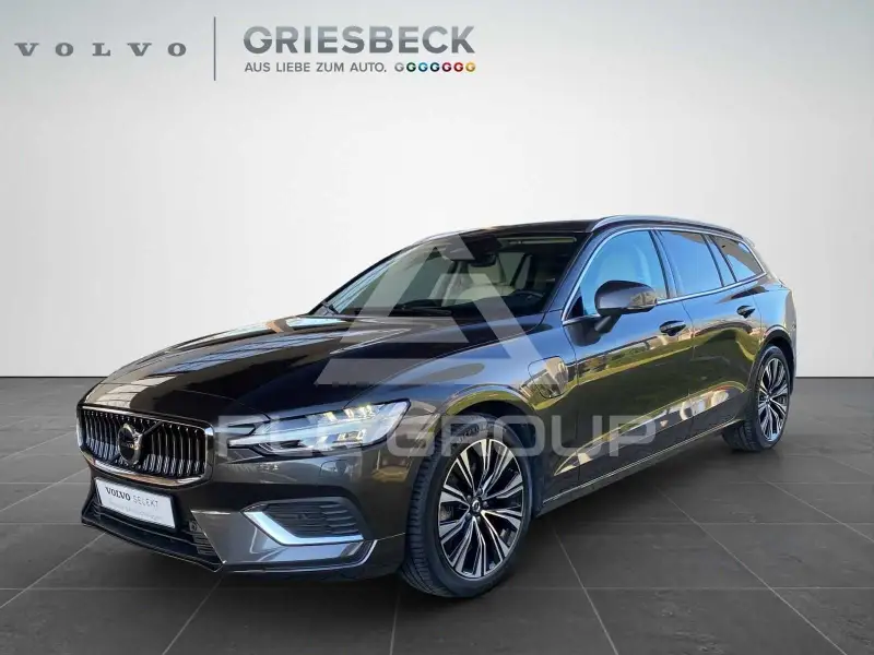 2022 Volvo V60