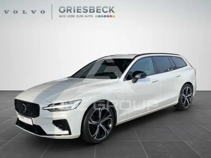 2022 Volvo V60