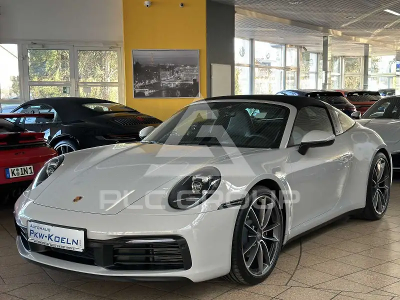 2022 Porsche 911