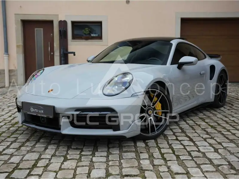 2022 Porsche 911