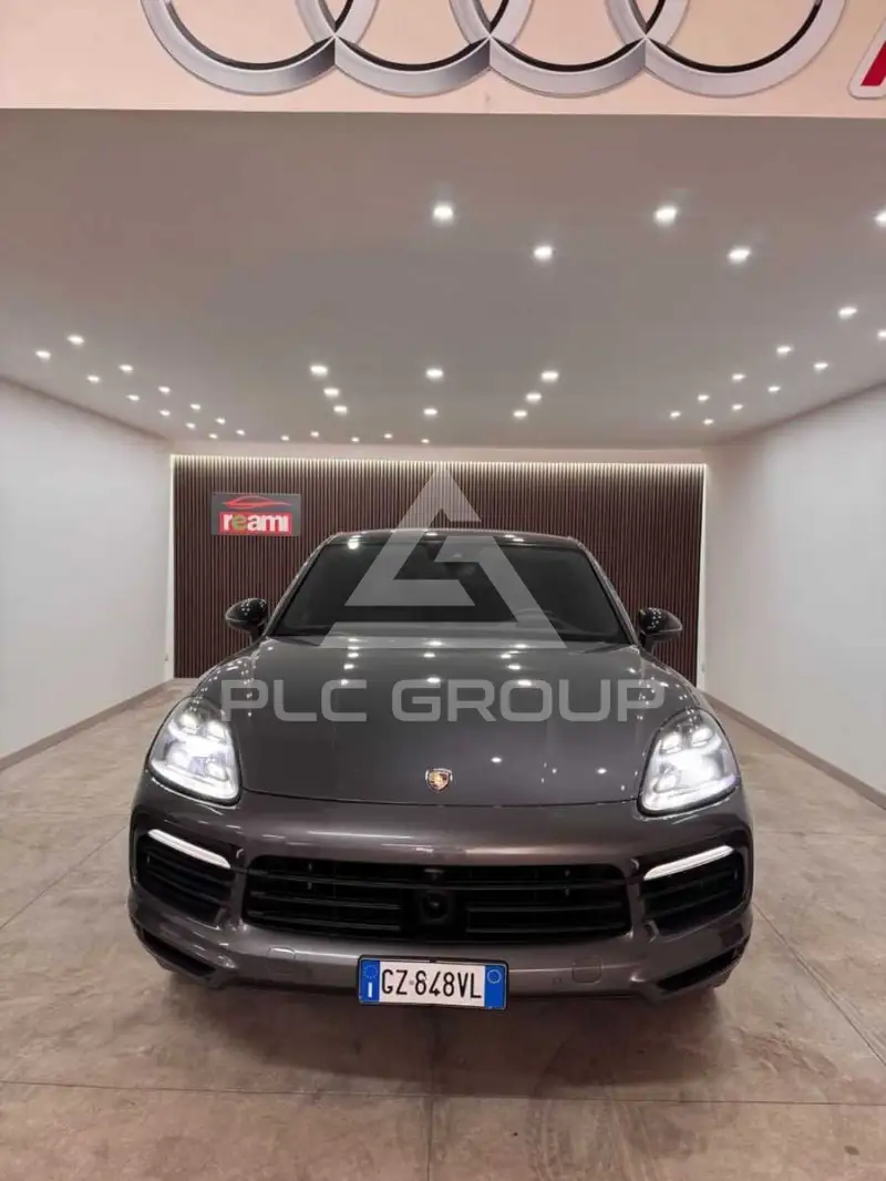 2022 Porsche Cayenne